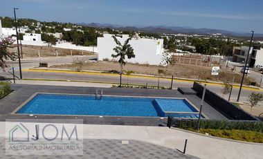 Estrene casa en Privada Acanto