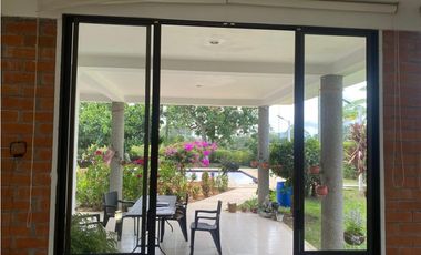 VENTA CASA  CAMPESTRE AMPLIA  EN CERRITOS PEREIRA