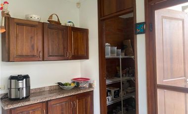 VENTA CASA  CAMPESTRE AMPLIA  EN CERRITOS PEREIRA