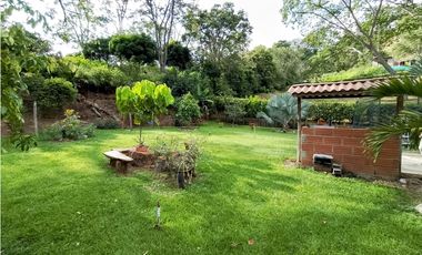 vendo finca en sopetran zona urbana.