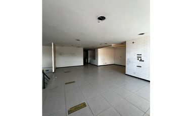 LOCAL EN ARRIENDO AVENIDA CHILE