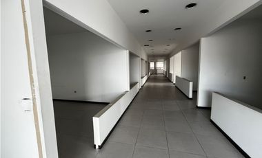 LOCAL EN ARRIENDO AVENIDA CHILE