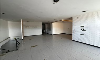 LOCAL EN ARRIENDO AVENIDA CHILE