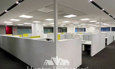 Oficina en Arriendo en Habilitada y Amoblada Metro La Moneda