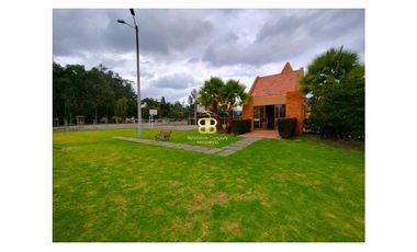 SE VENDE  CASA EN CAJICA VEREDA CANELON
