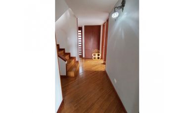 SE VENDE  CASA EN CAJICA VEREDA CANELON