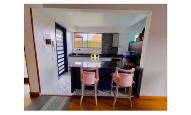 SE VENDE  CASA EN CAJICA VEREDA CANELON