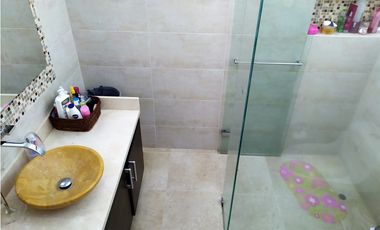 Venta de Casa moderna en Condominio, Jamundi-Valle