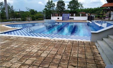 Venta de Casa moderna en Condominio, Jamundi-Valle