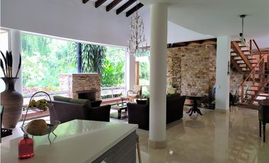 Venta de Casa moderna en Condominio, Jamundi-Valle