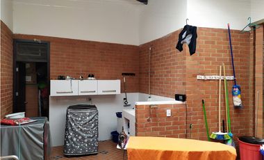 Venta de Casa moderna en Condominio, Jamundi-Valle