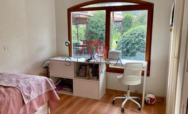 Casa en Arriendo en condominio los castaños