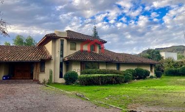 Casa en Arriendo en condominio los castaños