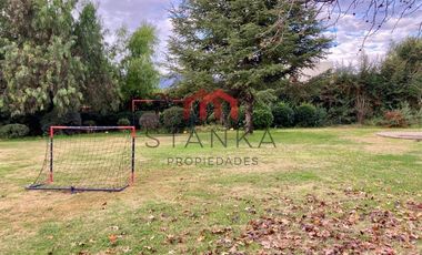 Casa en Arriendo en condominio los castaños