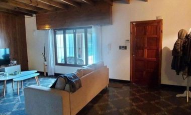 VENDO CHALET 5 AMBIENTES