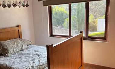 Casa en venta en condominio en Avandaro, Valle de Bravo