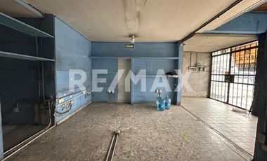 Local Comercial Céntrico  - (3)