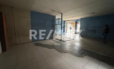 Local Comercial Céntrico  - (3)