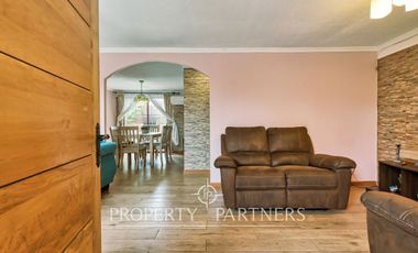 Venta de casa remodelada en Peñalolén a pasos del metro