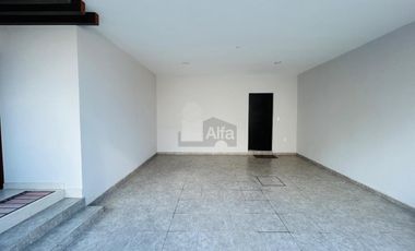 Venta de residencia en fraccionamiento privado, Xalapa, Ver.