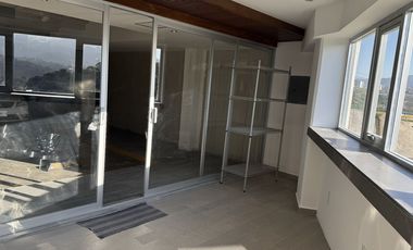 Local comercial en renta o venta en Dolmen Bosque Real