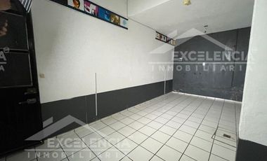 RENTA DE CASA EN COL. VISTA BELLA IDEAL PARA COMERCIO