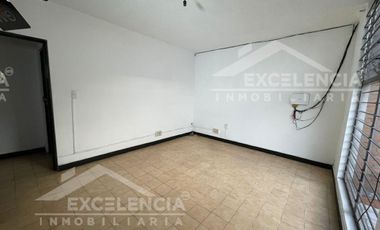 RENTA DE CASA EN COL. VISTA BELLA IDEAL PARA COMERCIO