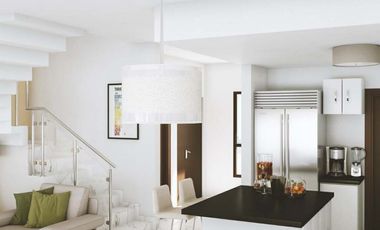 Casa en Venta en Av. Huayacán, Cancún.
