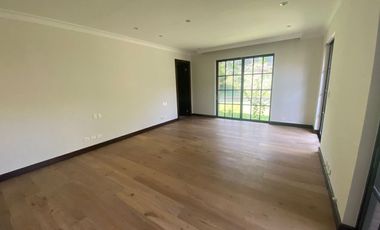 CASA EN RENTA DE UNA PLANTA PEDREGAL DEL VALLE