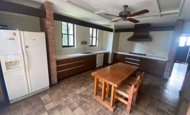CASA EN RENTA DE UNA PLANTA PEDREGAL DEL VALLE
