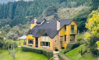 Vendo Espectacular Finca en La Calera, Cundinamarca