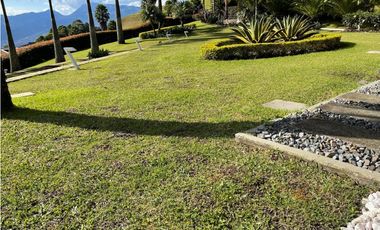 EN VENTA CASA CAMPESTRE SECTOR LAS PALMAS EN EL POBLADO