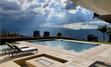 EN VENTA CASA CAMPESTRE SECTOR LAS PALMAS EN EL POBLADO