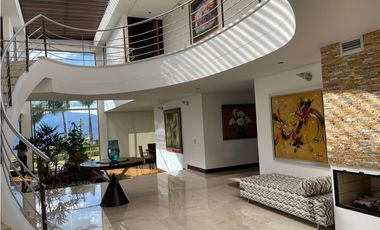 EN VENTA CASA CAMPESTRE SECTOR LAS PALMAS EN EL POBLADO