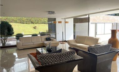 EN VENTA CASA CAMPESTRE SECTOR LAS PALMAS EN EL POBLADO