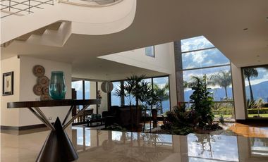 EN VENTA CASA CAMPESTRE SECTOR LAS PALMAS EN EL POBLADO