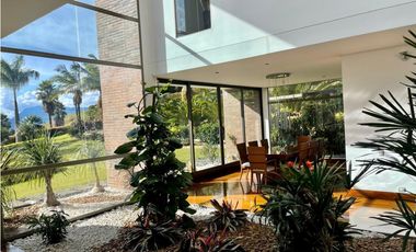 EN VENTA CASA CAMPESTRE SECTOR LAS PALMAS EN EL POBLADO