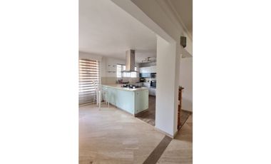 EN ARRIENDO CASA SECTOR AV. LAS PALMAS EN EL POBLADO