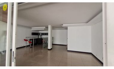 EN ARRIENDO CASA SECTOR AV. LAS PALMAS EN EL POBLADO