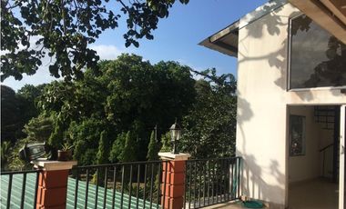 VENDO APARTAMENTO EN CLAYTON SECTOR PAPAYA 160M2 RTC