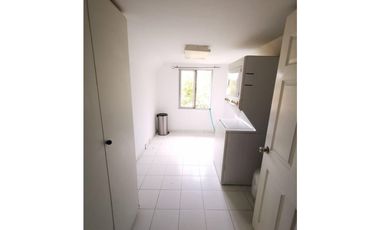 VENDO APARTAMENTO EN CLAYTON SECTOR PAPAYA 160M2 RTC