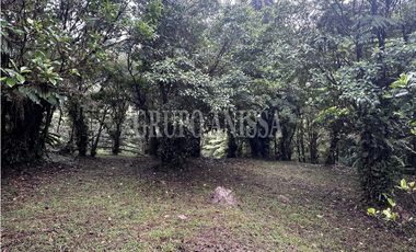 Se Vende Terreno Plano en Zona Alta de Altos del Maria