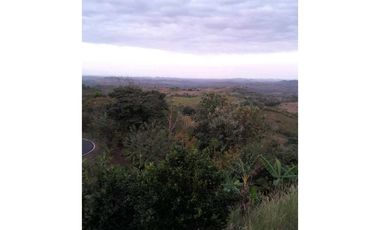 Se vende cabaña en Las Minas de Herrera.