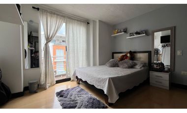 VENTA DE HERMOSA CASA MEDIANERA BARRIO BELMONTE PEREIRA