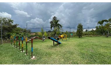 VENTA DE HERMOSA CASA MEDIANERA BARRIO BELMONTE PEREIRA