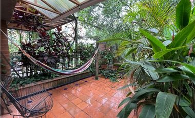 EN VENTA  CASA EN MEDELLN ANTIOQUIA