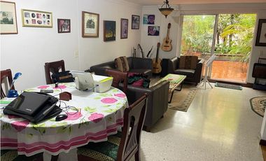 EN VENTA  CASA EN MEDELLN ANTIOQUIA