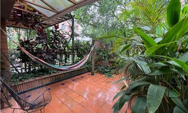 EN VENTA  CASA EN MEDELLN ANTIOQUIA