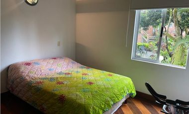 EN VENTA  CASA EN MEDELLN ANTIOQUIA