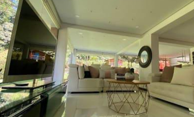 EN VENTA CASA DE DOS NIVELES SECTOR LOMA DEL ZORRO EN EL POBLADO